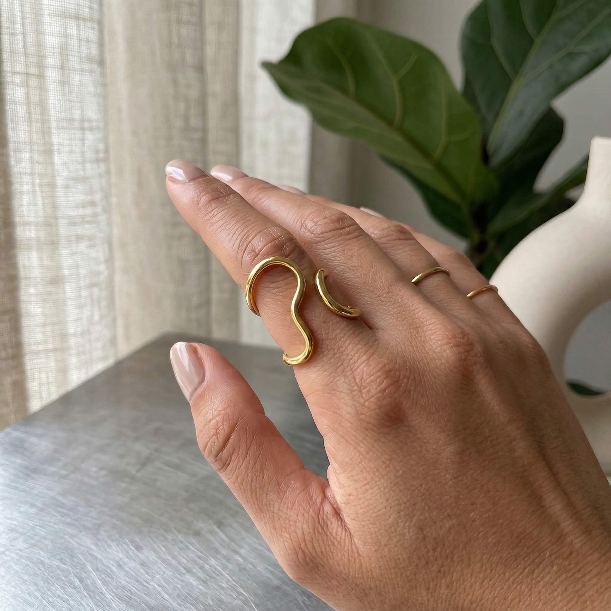 Serena Wave Ring
