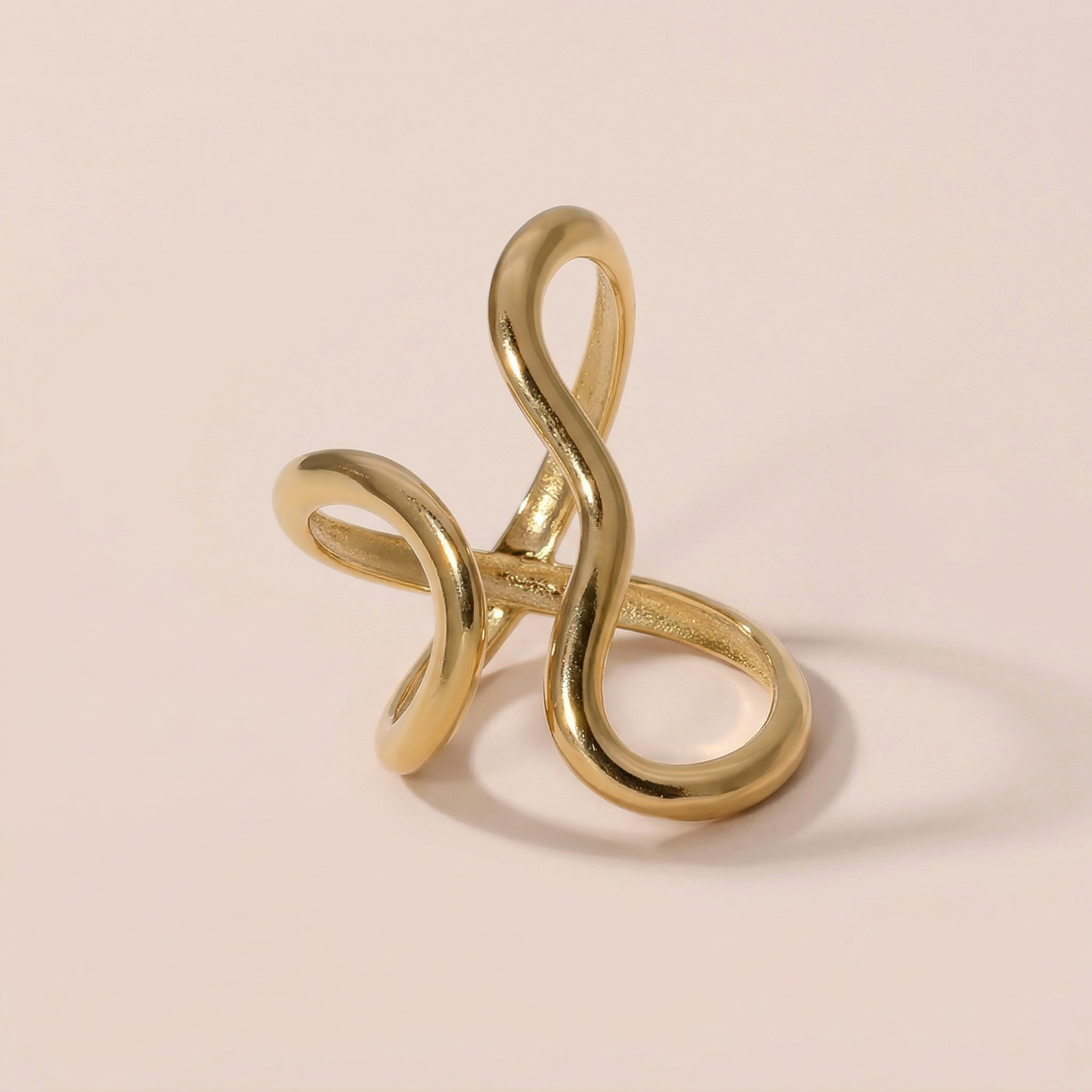 Serena Wave Ring